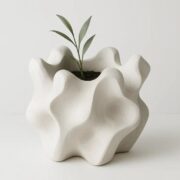 unshed vase