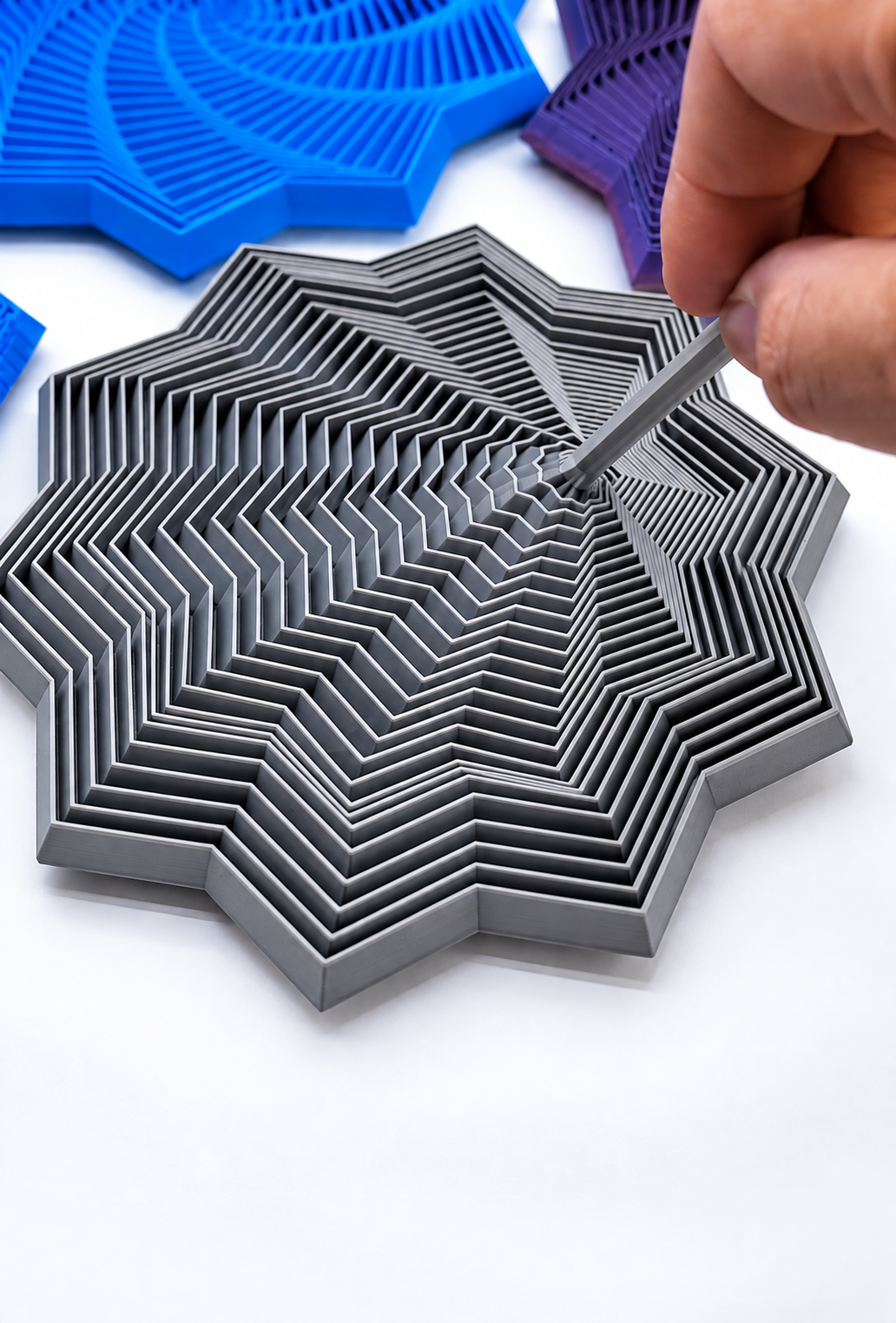 Nested Kinetic Star Pyramid Fidget - Image 3